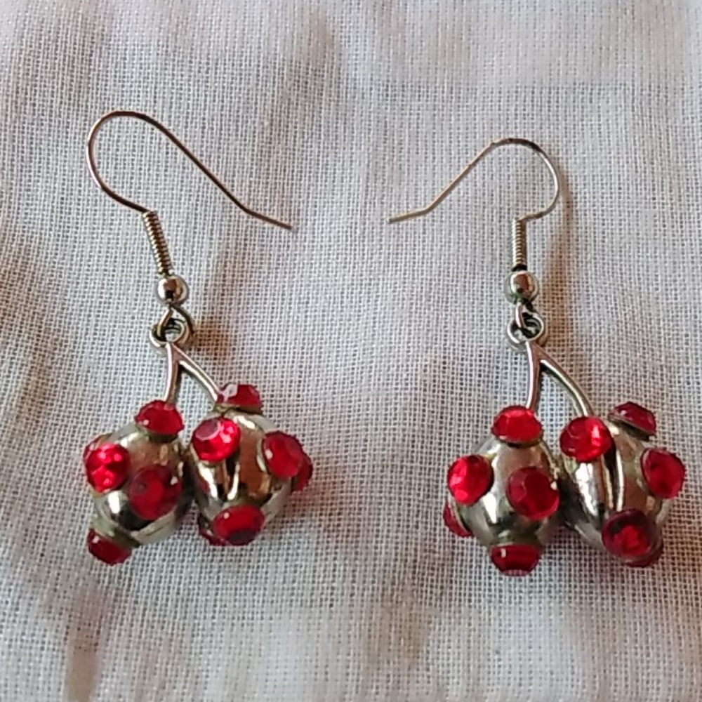 Silver bead with red crystal earrings.